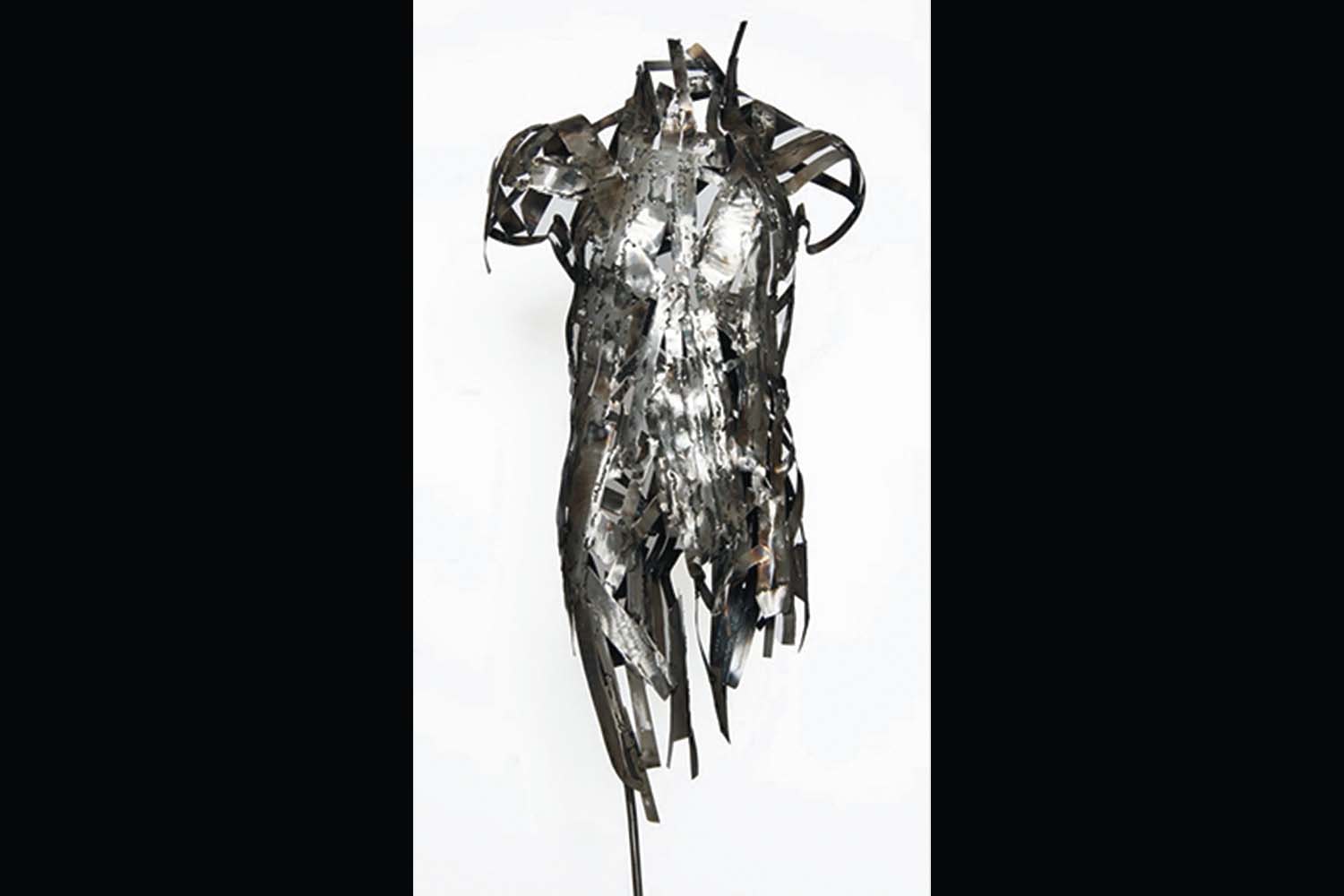 Daniella Boerhof, Sculpture of torso created from strips of metal.